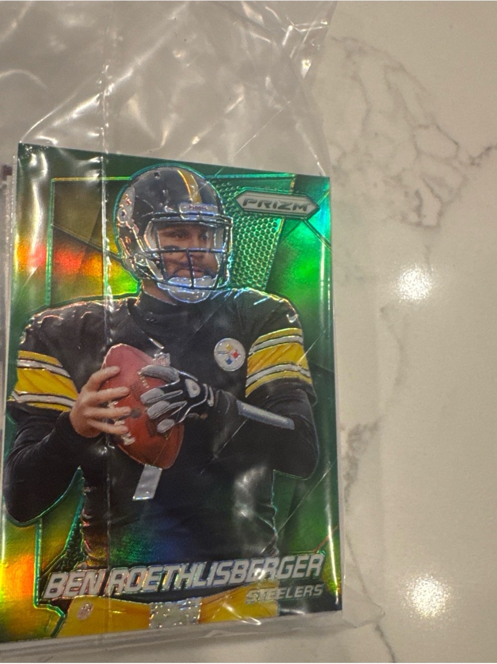 NFL card Lot 30-40 cards Roethlisberger Pittsburgh Steelers Green Football